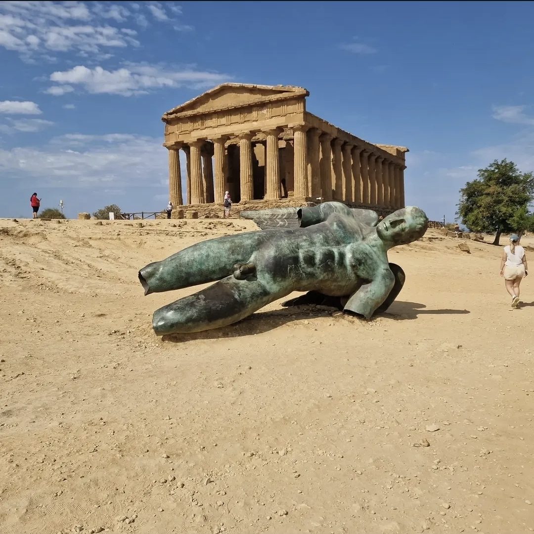 Valle dei Templi al tramonto Sicily Italy