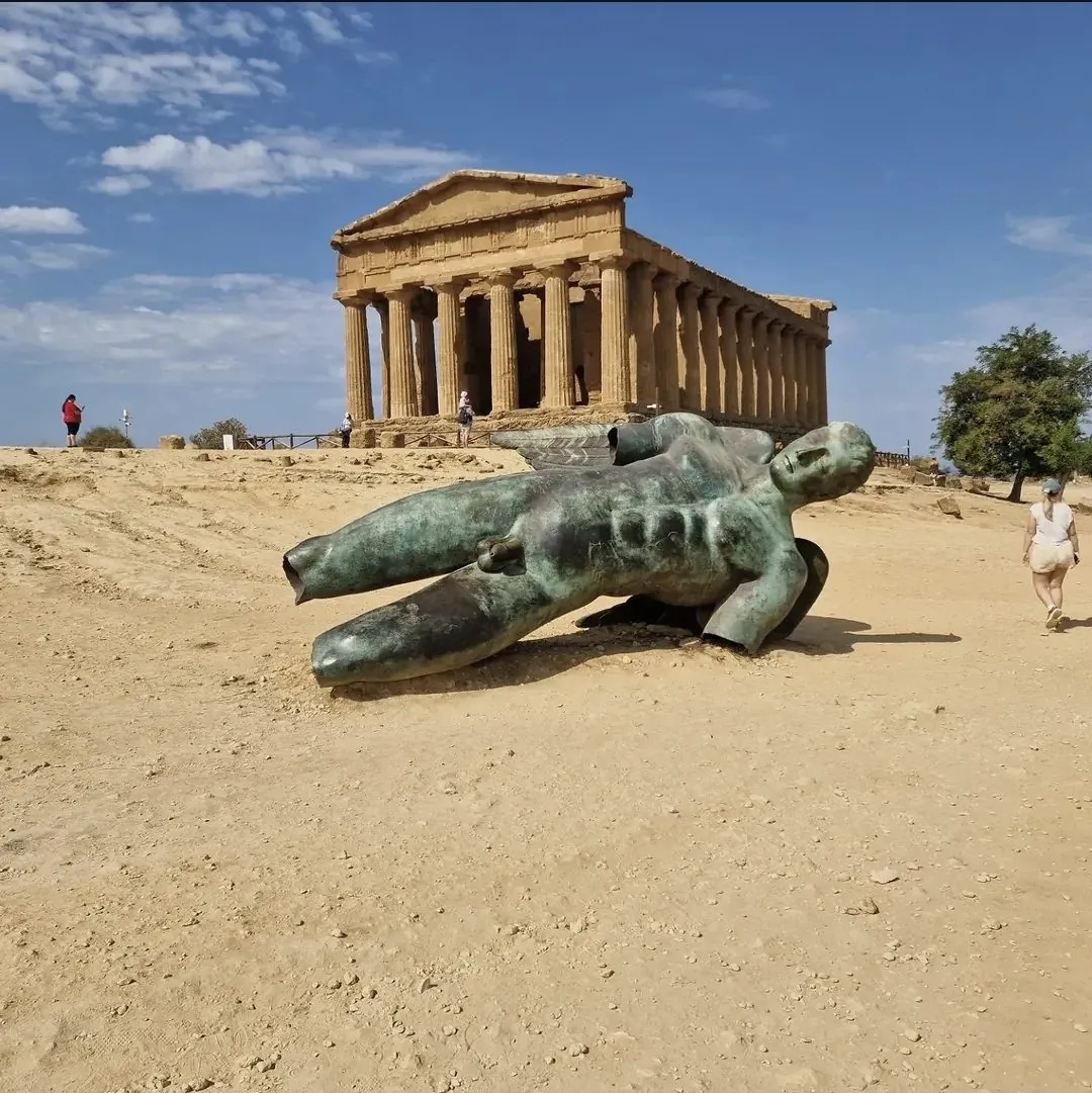 Valle dei Templi al tramonto, Sicily